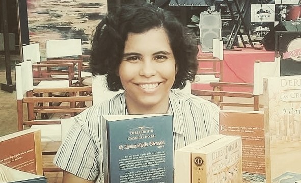 foto-com-livros_horizontal